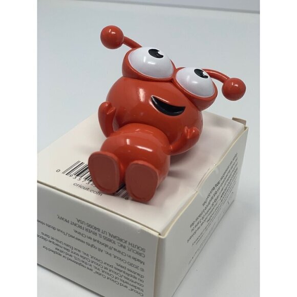 Cricut Cutie PERSIMMON Red Cricut Collectible Craft Room Decor Figure Boxed K - Picture 8 of 8